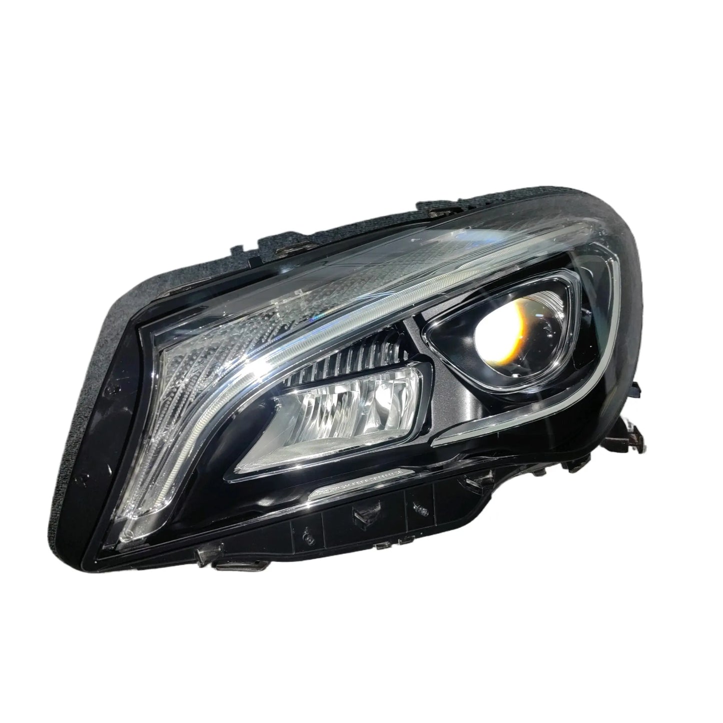 suitable for the Mercedes Benz CLA W117 car lighting system LED headlights hight quality