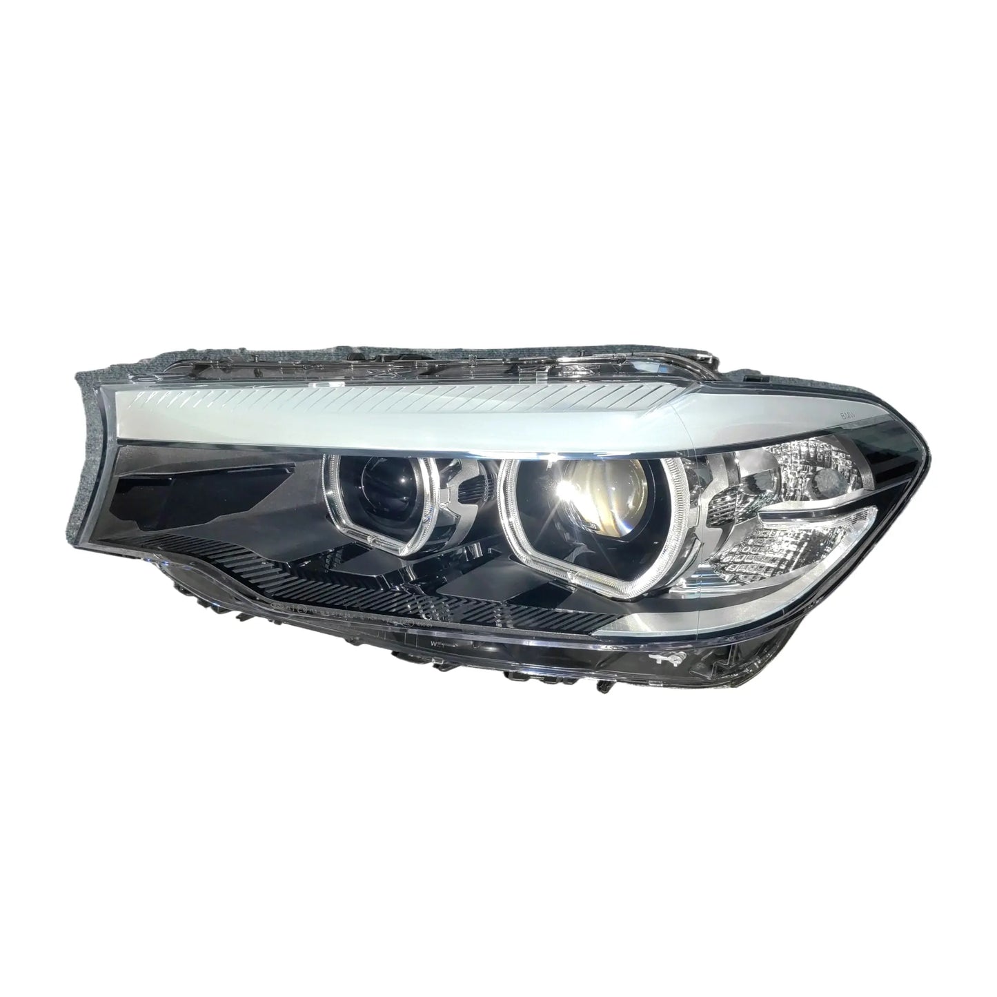 High quality and best-selling lighting system LED headlights suitable for BMW 5 Series G30 G38 cars